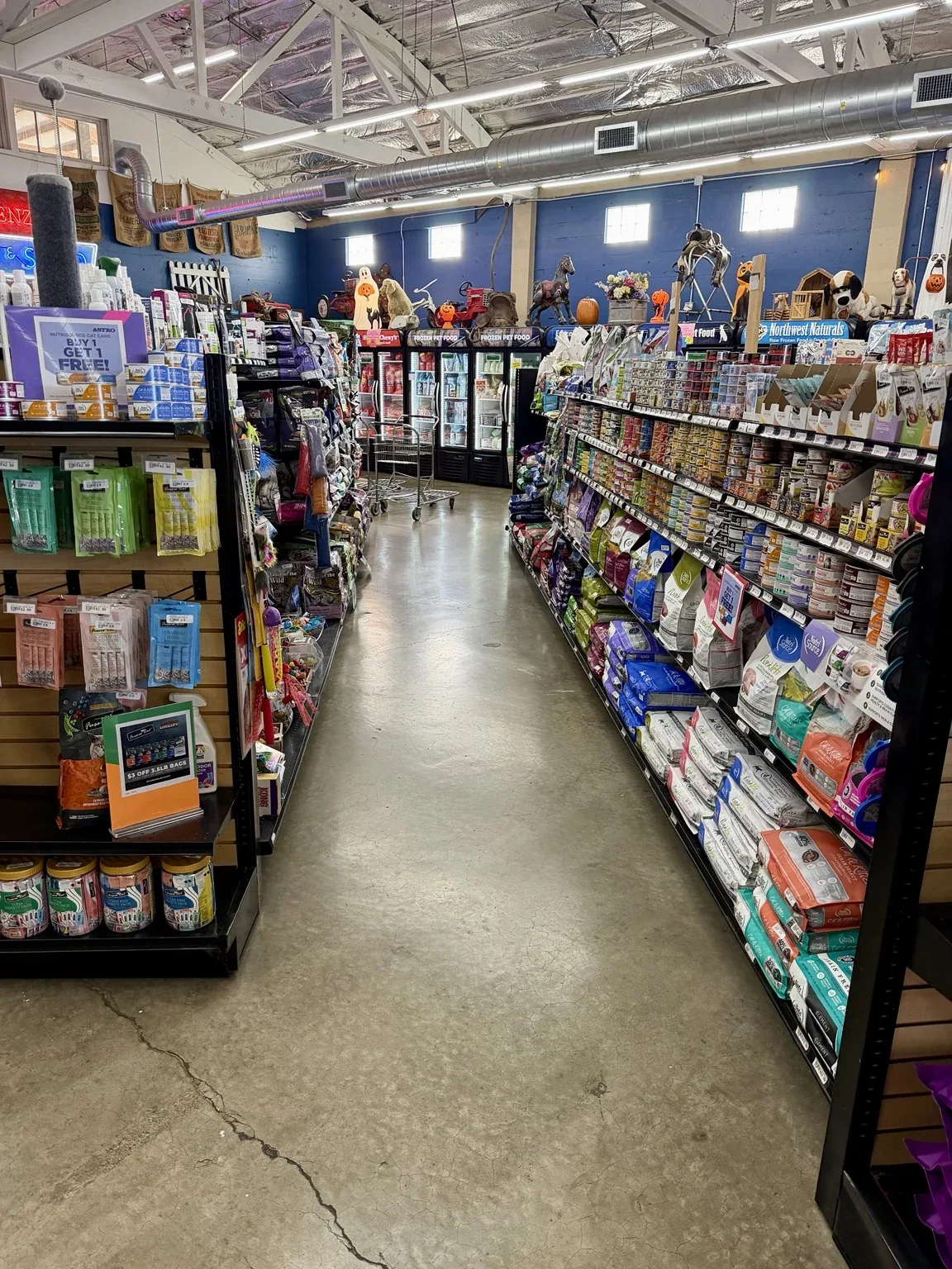 Cat food aisle at McKenzie Feed